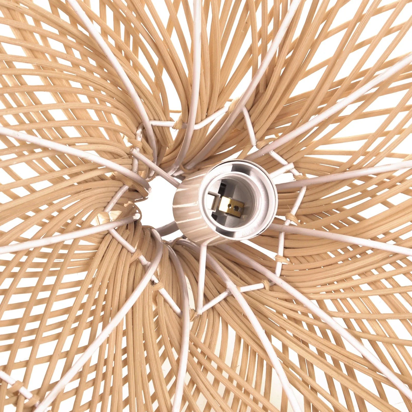 Details Rattan Pendant Light Luminatura (2)
